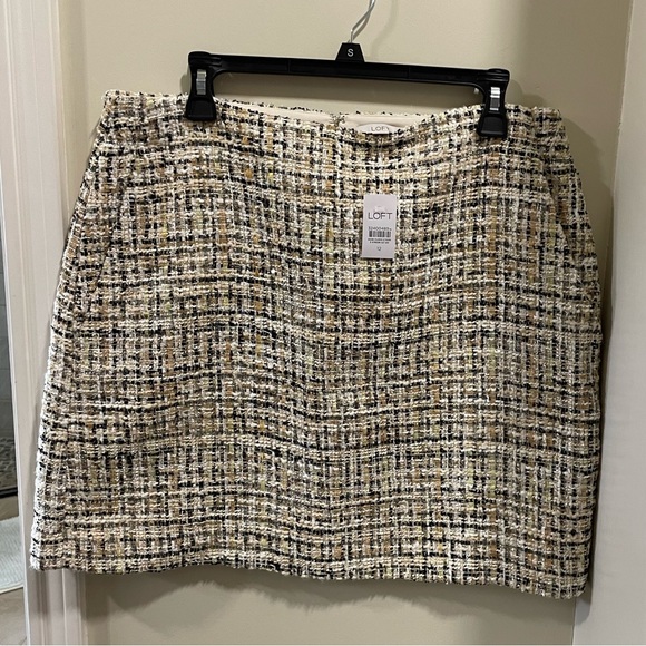 LOFT Dresses & Skirts - Loft size 12 tweed skirt